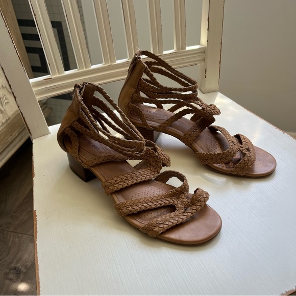 Anthropologie Corso Como Heels Size 8.5 - Picture 3 of 7